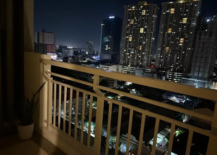 Modern 2br With Balcony In *