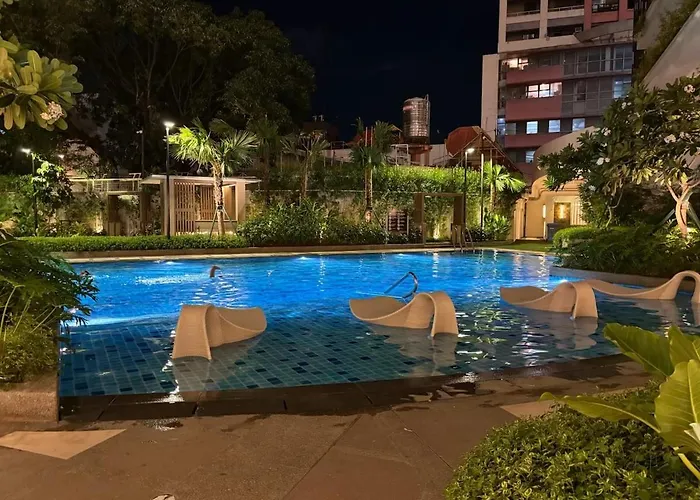 Apartment Modern 2br With Balcony In *